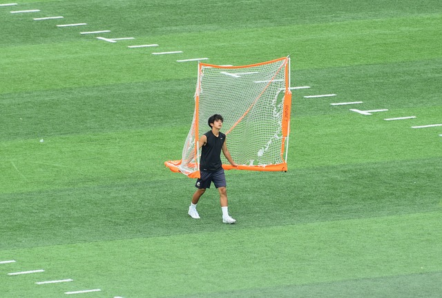 并于本场比 并于本场比